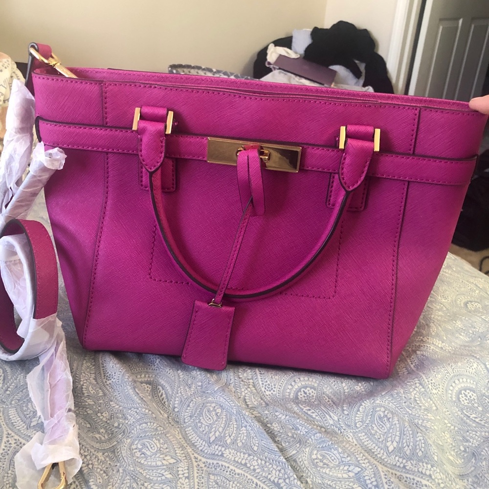 Michael kors purse
